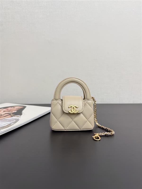 2026127215022611 800